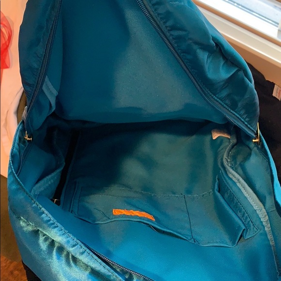 Backpack - Picture 3 of 3